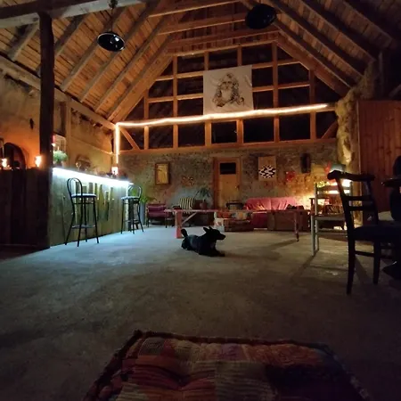 Tatil Evi Olejarnia Godki
